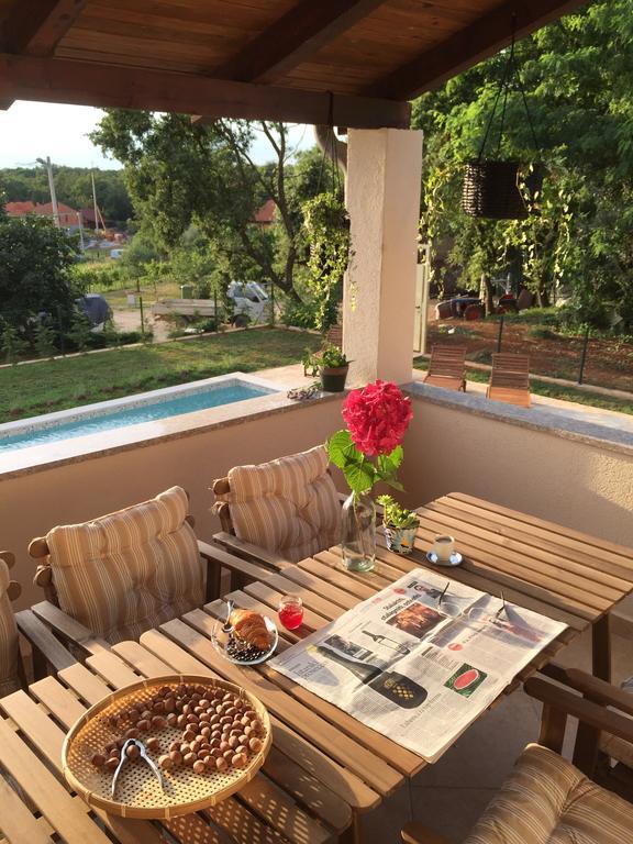 Holiday Home Maver Forty Poreč Exteriör bild